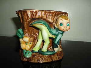 IRISH LEPRECHAUN with Tree Stump Planter Vase Hand Painted Vintage Made in Japan