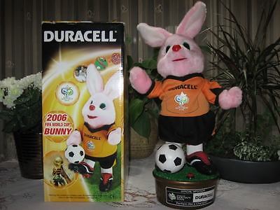 Duracell Lapin 2002 Coupe Monde Corée Japon Bunny Football Boite Duracell Lapin 2002 Coupe Monde Corée Japon Bunny Football Boite