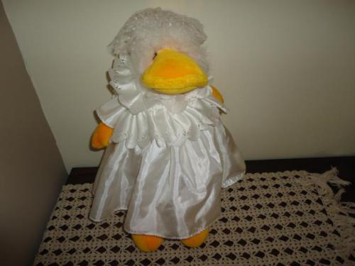 Ganz Heritage Nici Duck Bride 1974 Bride in Wedding Gown 18 Inch Retired 1989