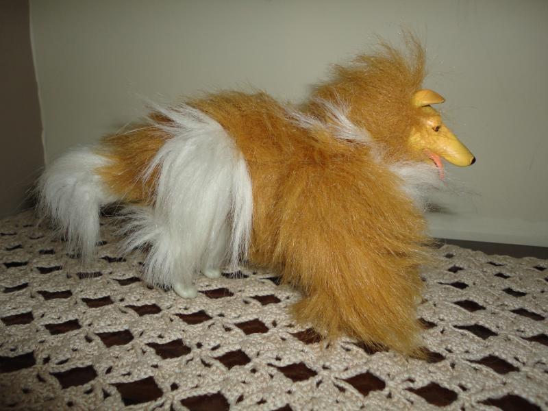 Vintage 1989 Barbie Furry Dog Pet Collie Turquoise Jointed Legs
