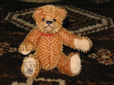 UK Maria Adams Fergus Fips Mohair Bear 1132 /3000