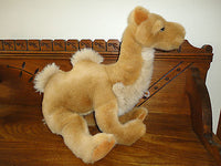 Vintage GUND 1988 CAMEL Stuffed Plush 13 inch