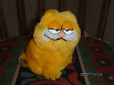 Dakin Vintage 1981 Garfield Plush Ground Nutshells