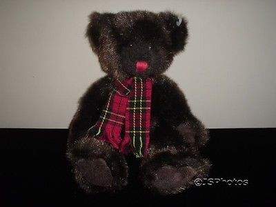 Russ Berrie Chestnut Bear 15 Inch Handmade 21225 VHTF
