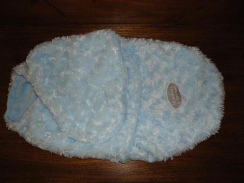 Blankets Beyond Baby Swaddle Bag Snuggly Dog w Blanket