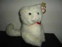 Vintage Gund 1986 TIFFANY White Cat with Bell Made EXCLUSIVELY EATON CANADA