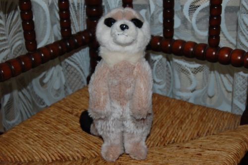 Leosco Uni Toys Germany Beige Gray Meerkat 9.5 inch Plush Jadees