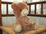 Vintage Dakin 1977 Sitting Mother & Baby Bear Shredded Clippings