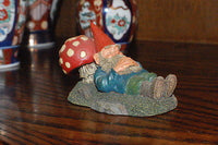 Rien Poortvliet Classic David the Gnome Statue David Sleeping with Mushroom