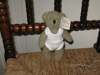 Jardin d'Ulysse France Girl Bear