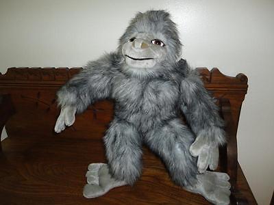 Yeti Abominable Snowman Sears Canada Exclusive 1994 Stuffed Plush