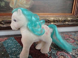 Vintage My Little Pony Fuzzy Felt Horse Cupcakes on Rear w Teal Blue Mane 5 in