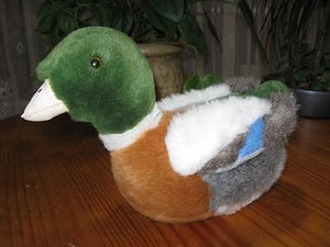 Pia Holland Vintage Soft Stuffed Duck Vinyl Beak