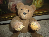 Brown Humpback Bear One of a Kind Artist Vera McIlrath Ohio USA 13 inch