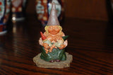 Rien Poortvliet Classic David the Gnome Catherine with baby's Forest Statue