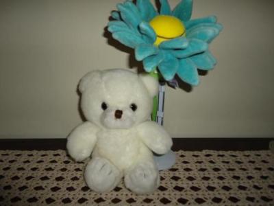 Happy Horse Netherlands HAPPY FLOWER White TEDDY BEAR Jadees