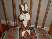 Wile E Coyote Doll Warner Bros Studio 14 inch 1998