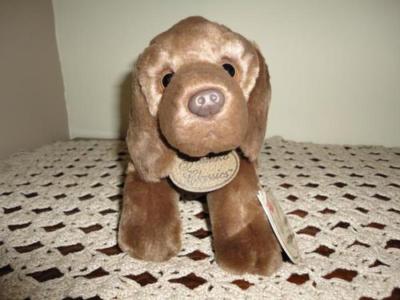 Yomiko classics dog store