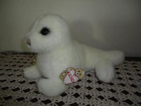Gund 1986 Vintage PHINEAS SEAL with Tags