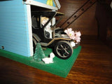 Wooden MUSICAL MOVING Antique Car Garage Bride & Groom Just Married Music Box