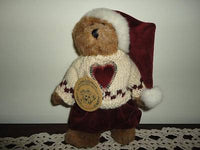 Boyds Bears Bailey & Friends EDMUND T. BEAR with Santa Hat