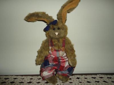 Ganz Cottage Collectibles 1995 Bunny Rabbit Retired