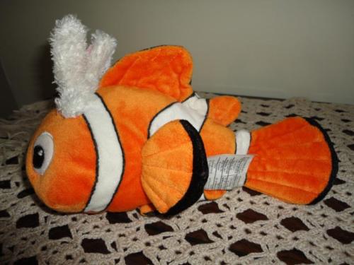 Disney Store FINDING NEMO Easter Nemo Plush Jadees Antique Bear