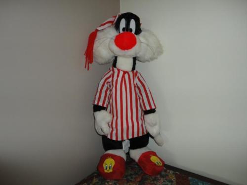 Sylvester the cat slippers store