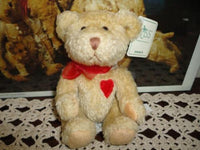 Russ Berrie TRUE-HEART BEAR Red Velvet Heart All Tags