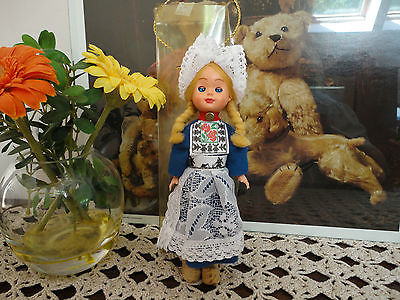 Dutch Holland Doll Authentic Costume & Wooden Clogs 7 inch
