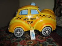New York Taxi Cab Vinyl Toy Car NY City Merchandise Brooklyn Souvenir