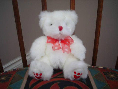 Russ Berrie Heartley 6 Inch Soft White Plush Bear 2901S