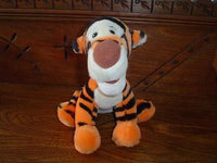 TIGGER Stuffed Plush Winnie the Pooh CUTE !!