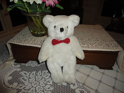 Summit Collection Exclusive 1990 White Bear Red Bowtie