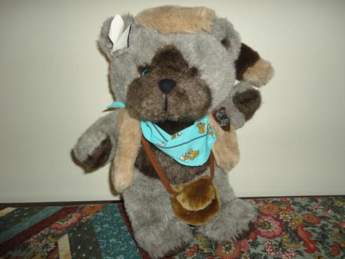 Vintage 1986 Emotions Mattel FRONTIER BEAR Raccoon Tail hat