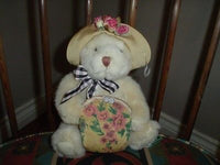 Russ Berrie 7 Inch Li'l Creampuffs Bear Tags 4545