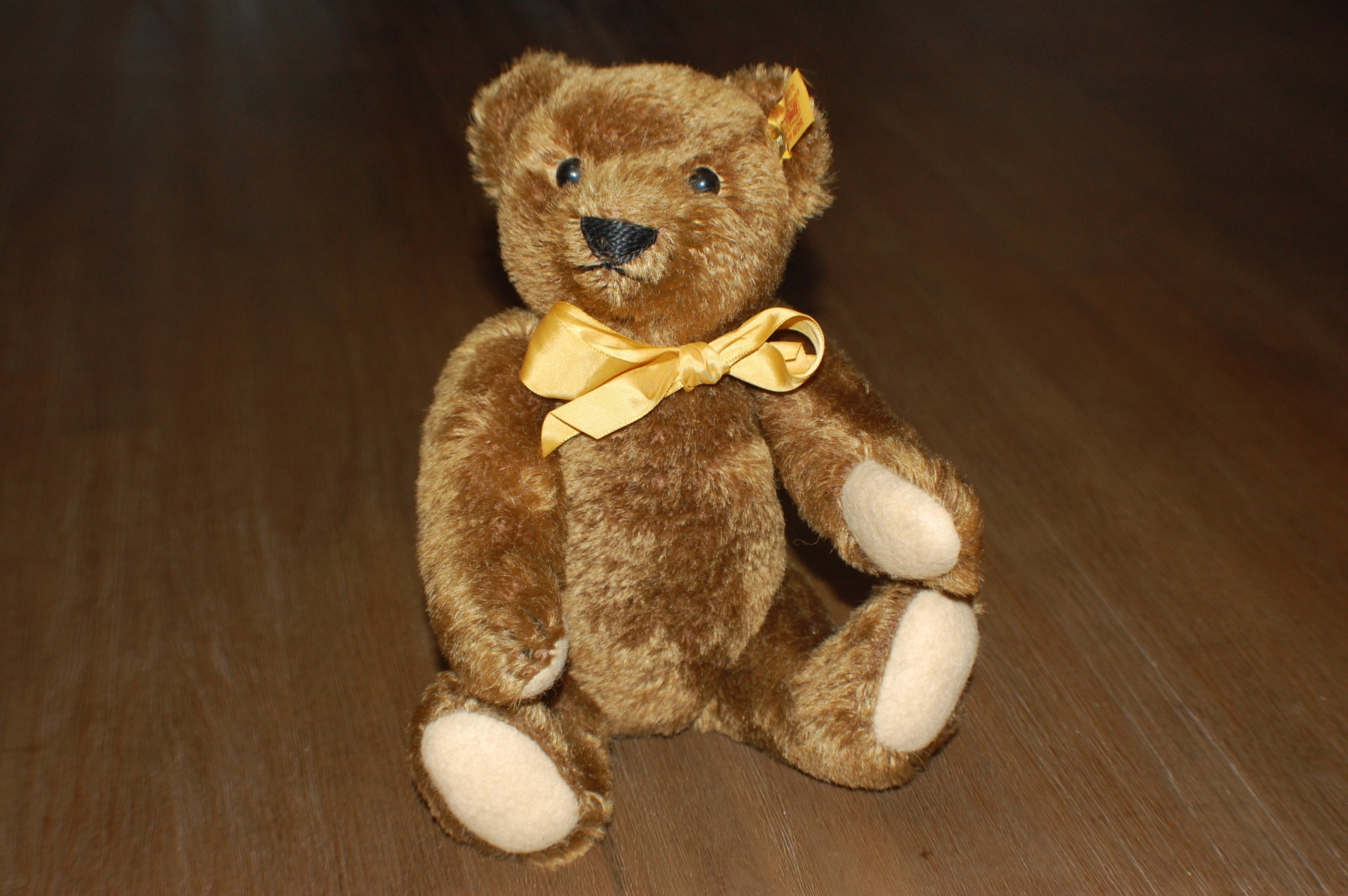 ours STEIFF 43 cm réplique d'un teddy bear 1909 marron foncé parfait ours STEIFF 43 cm réplique d'un teddy bear 1909 marron foncé parfait